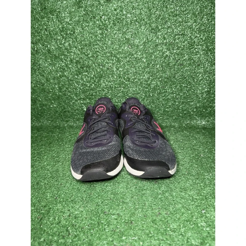 Nike Renew In-Season TR‎ 11 Women Size 7.5 Black Pink Running Shoes Sneakers